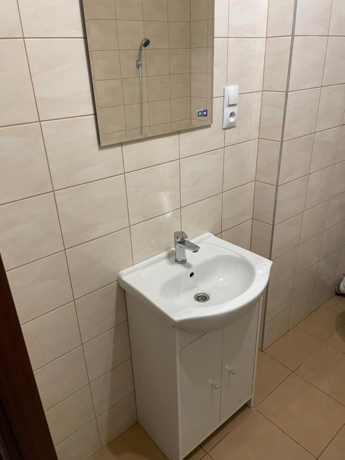 Apartament Puscha เคียลเซ ภายนอก รูปภาพ